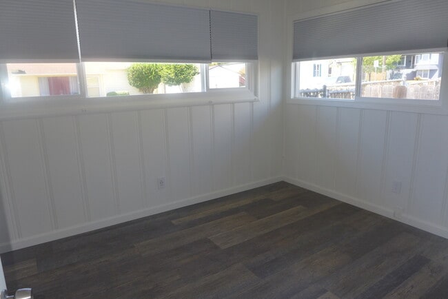 Photo - 610 Madison St