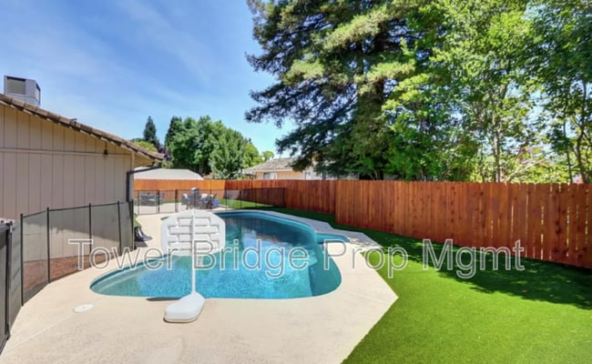 Photo - 3804 Norris Ave