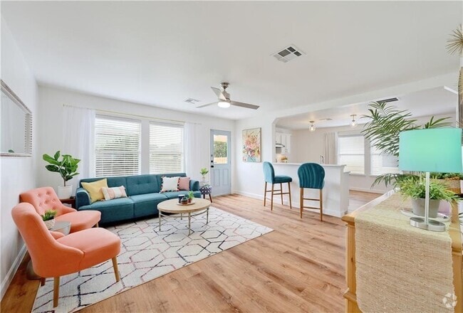 Building Photo - 12329 Sky Harbor Dr Rental