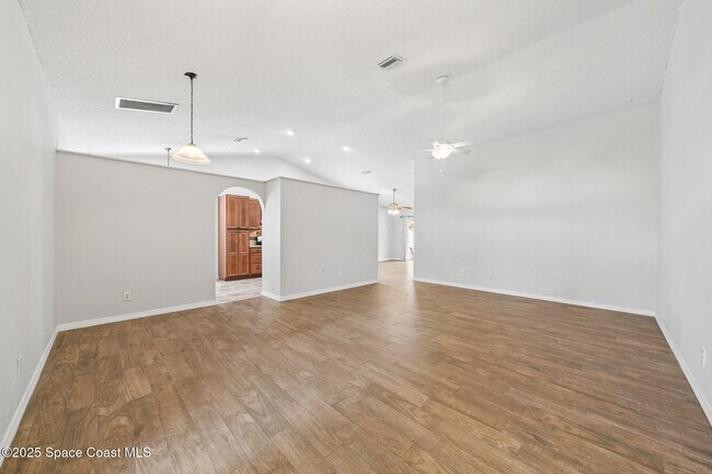 Photo - 2918 Pebble Creek St