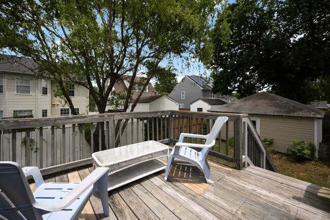 Photo - 220 E Randall Ave