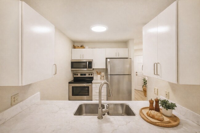 Photo - 1727 NW 61st St