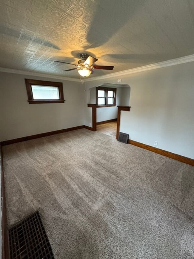Photo - 1031 Shore Dr
