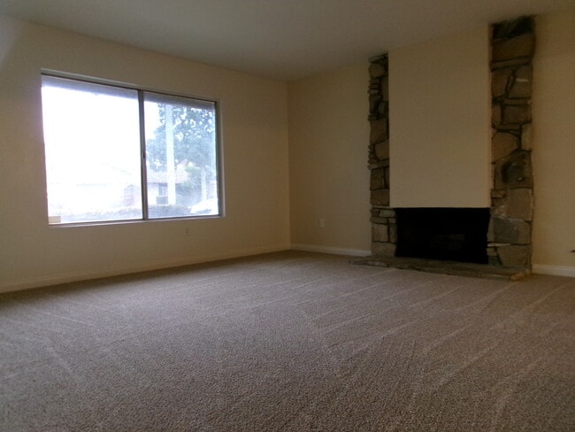 Photo - 130 Delano St Unidad 1