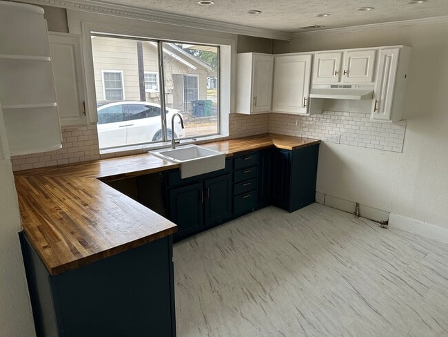 1401 Bolivar St Unit 1401
