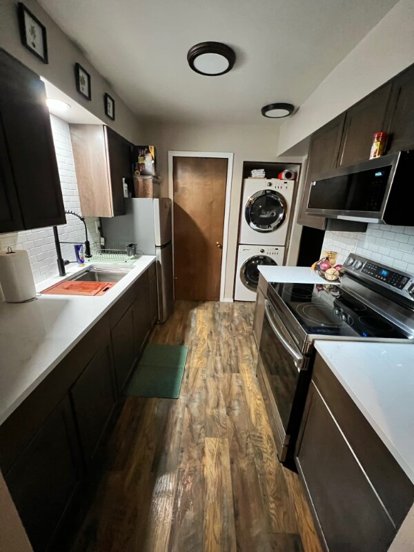 Photo - 308 W 6th St Unidad 1