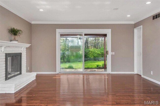 Photo - 4562 Tauneybrook Dr