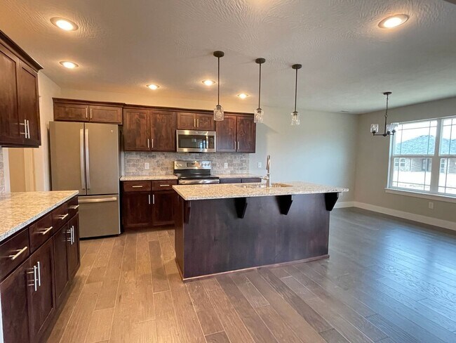 Photo - brand new 4/2 home