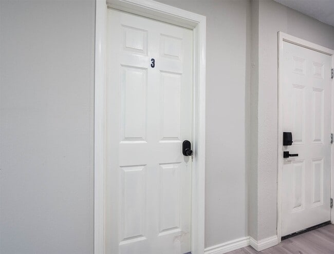 Photo - 4356 Phlox St