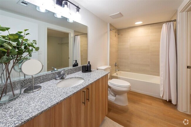 Building Photo - 18036 Park Row Blvd Unit 21201 Rental