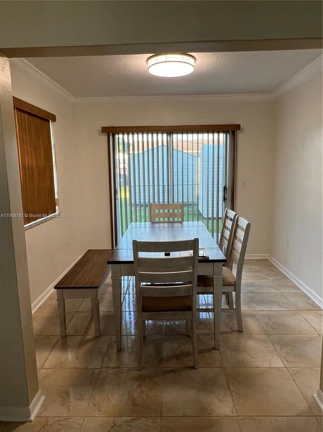 Building Photo - 75 NE 186th Terrace Unit 0