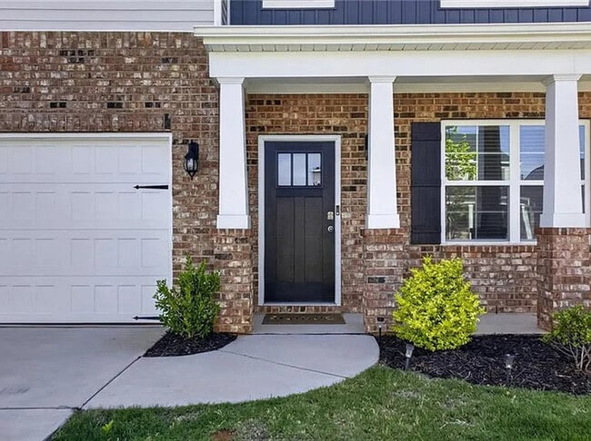 Photo - Build Equity Like a Homeowner – Lease to Own