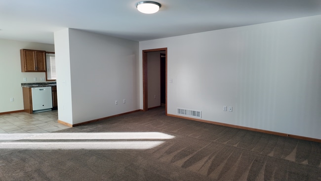 LVR - 101 Eagle Path Unit 1