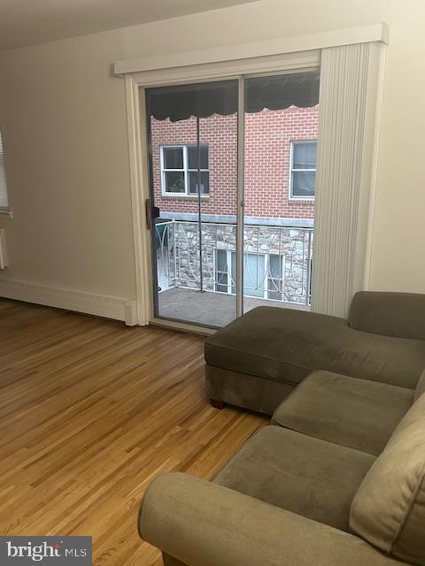 Building Photo - 1600 Church Rd Unit C301