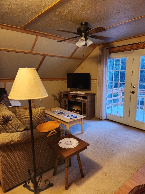 Photo - 1536 Broomstick Hill Rd Unit 2nd Floor Apt