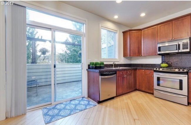 Photo - 9041 SW Rystadt Ln