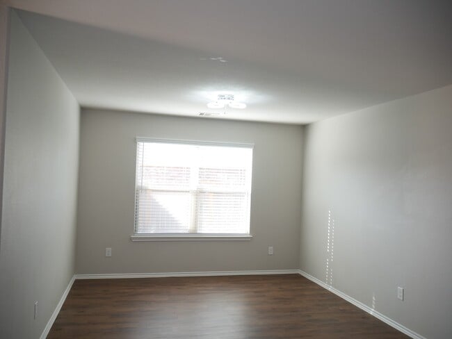 Photo - 13918 Nicolet Arbor Ln