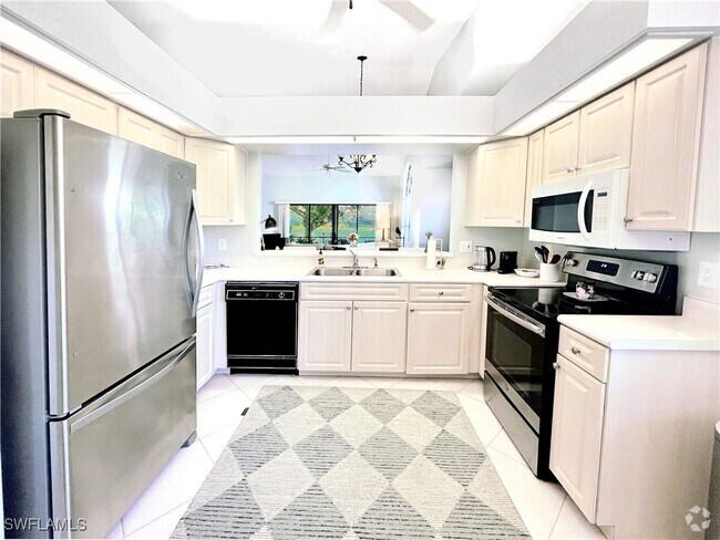 Building Photo - 6584 Ilex Cir Rental