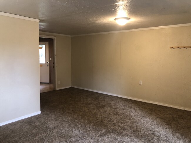 Photo - 1200 NE McGee St Apartments Unit A