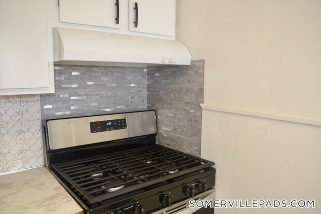 Building Photo - 65 Wheatland St Unit 2