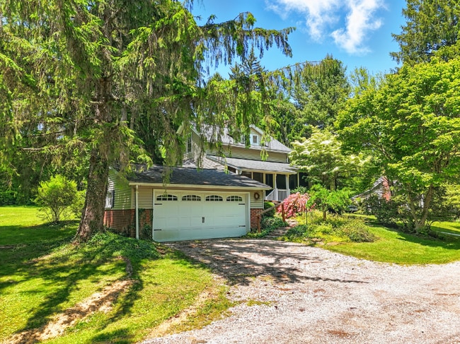 Photo - 37845 Miles Rd