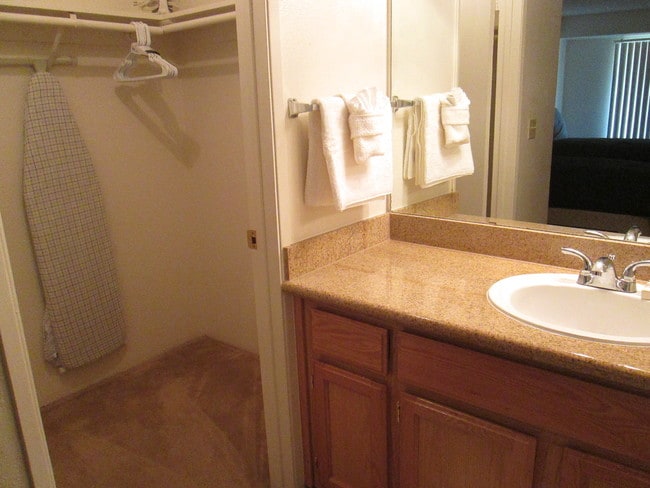 walk-in closet
