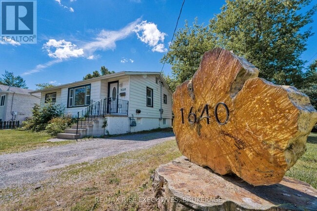 Photo - 1640 Mary St Unit 1
