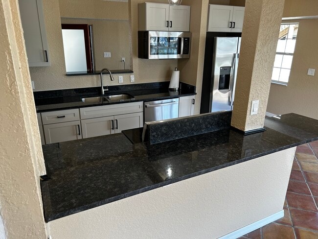 Photo - 516 129th Ave E