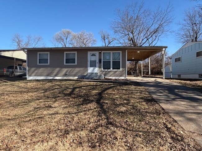 Building Photo - 3 Bed 1 Bath Berkeley home