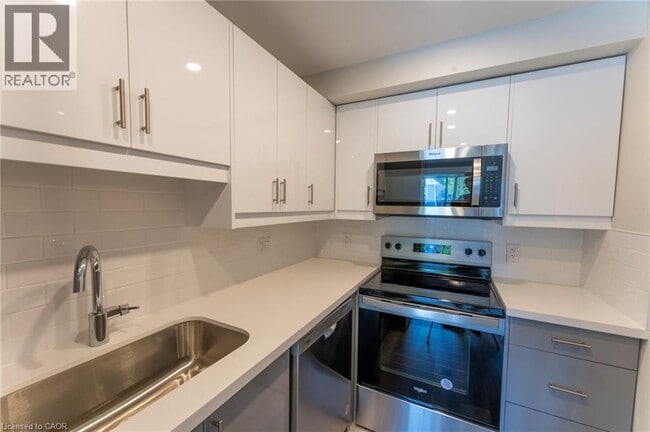 Photo - 700 Lawrence Rd Unit 103