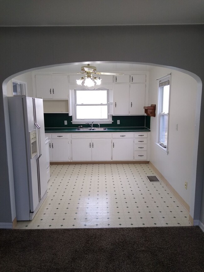 Photo - 108 Monumental St