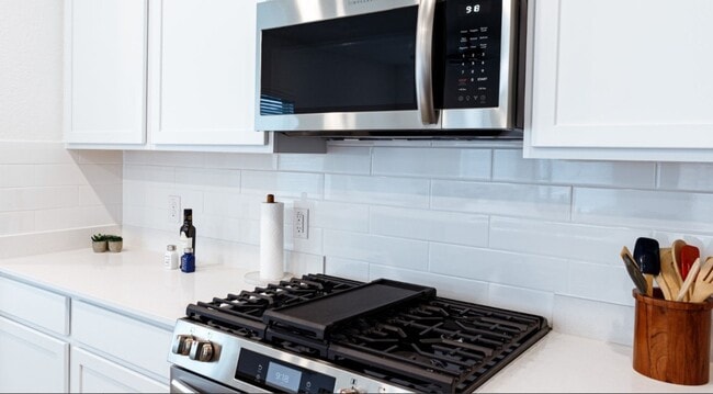 Photo - 9730 Kilkenny St