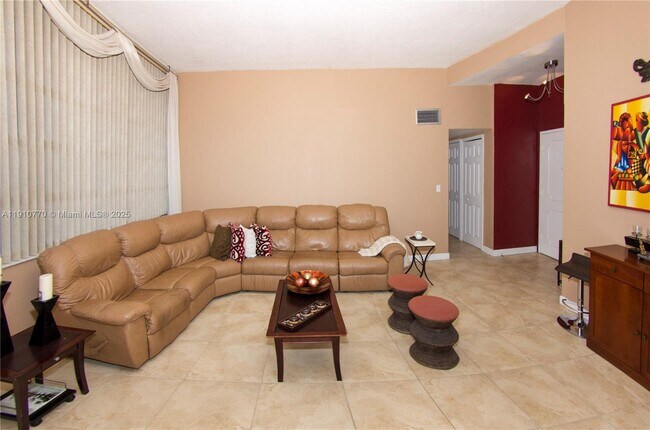 Photo - 1301 NE Miami Gardens Dr Unit 1726W