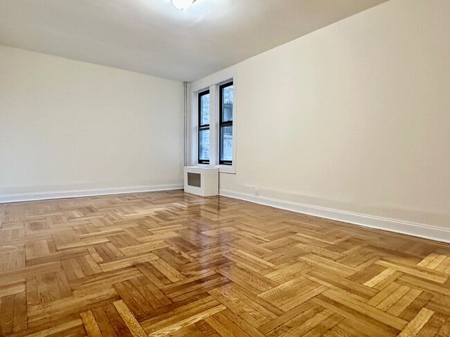 Photo - 289 Convent Ave Apartment Unit 22