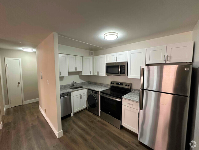 Building Photo - 1560 N Prospect Ave Unit 709 Rental