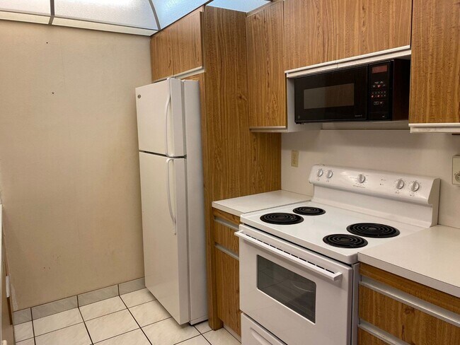 Photo - 2301 Lucaya Ln