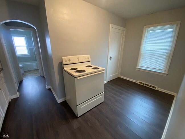 Photo - 1308 N Chester Ave