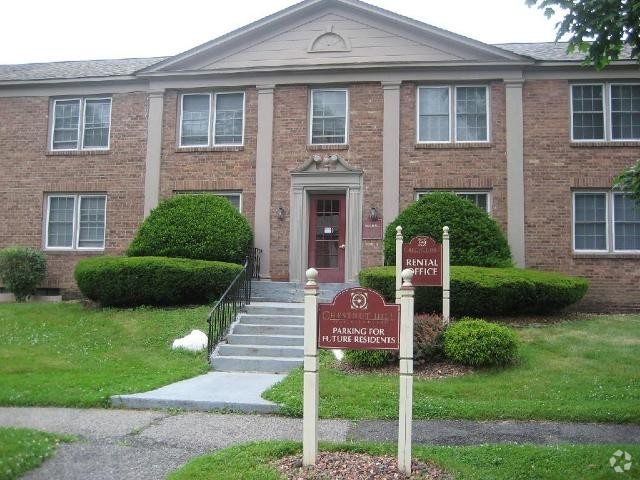 Building Photo - 108 Northampton Rd Unit 8 B Rental