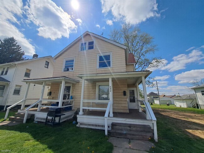 Photo - 3 br, 1.5 bath Duplex - 392 Cedar Avenue 392