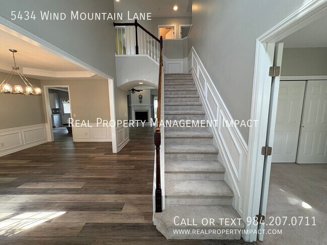 Photo - 5434 Wind Mountain Ln