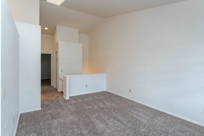 Photo - Lovely District 20 Townhome!