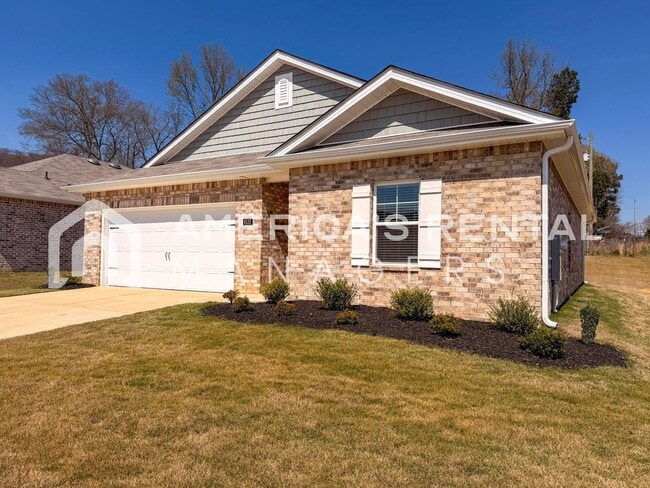 Photo - New Construction Home for Rent in Owens Cross Roads, AL!