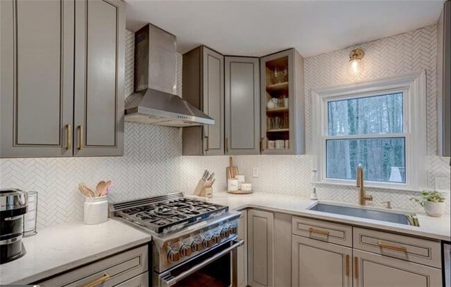 Photo - 1201 Holly Hills Dr SW