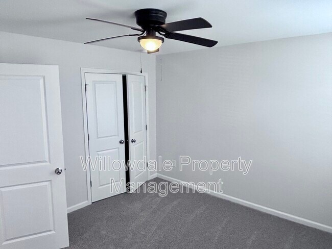 Photo - 6045 Kayton St