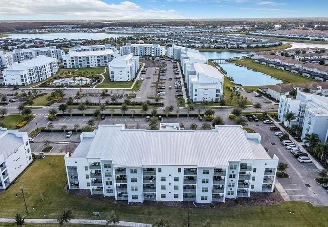 Photo - 4741 Clock Tower Dr Unit 108