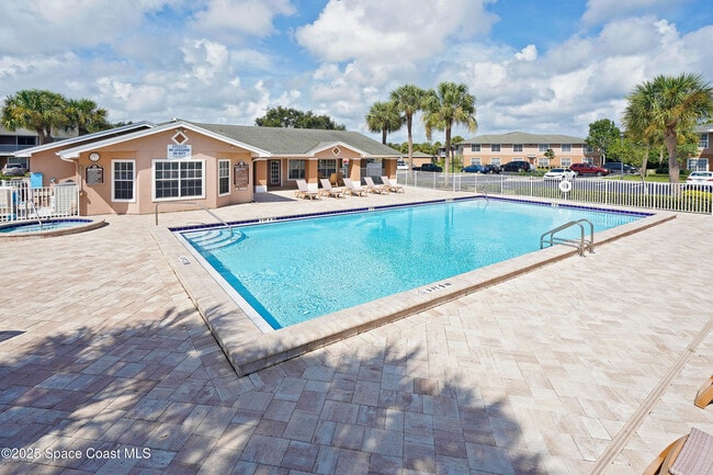 Photo - 1790 Rocky Wood Cir Unit 205