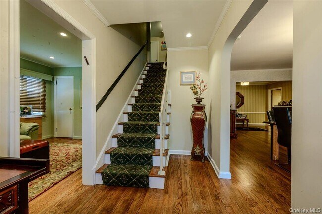 928 Northfield Rd
