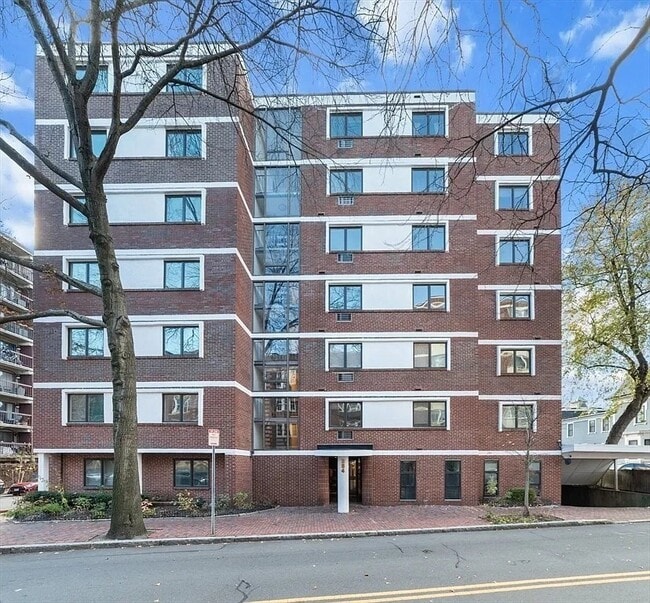 Building Photo - 284 Harvard St Unit 75 Rental