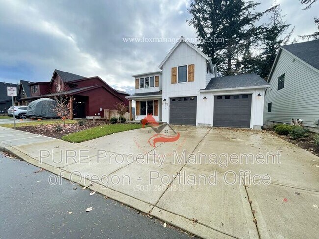 Photo - 995 SE Olive Way