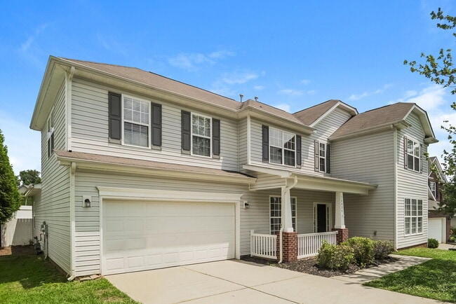 Photo - 16826 Macanthra Dr